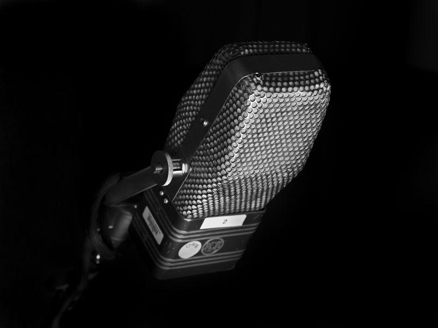 2009-03-01 / 4379