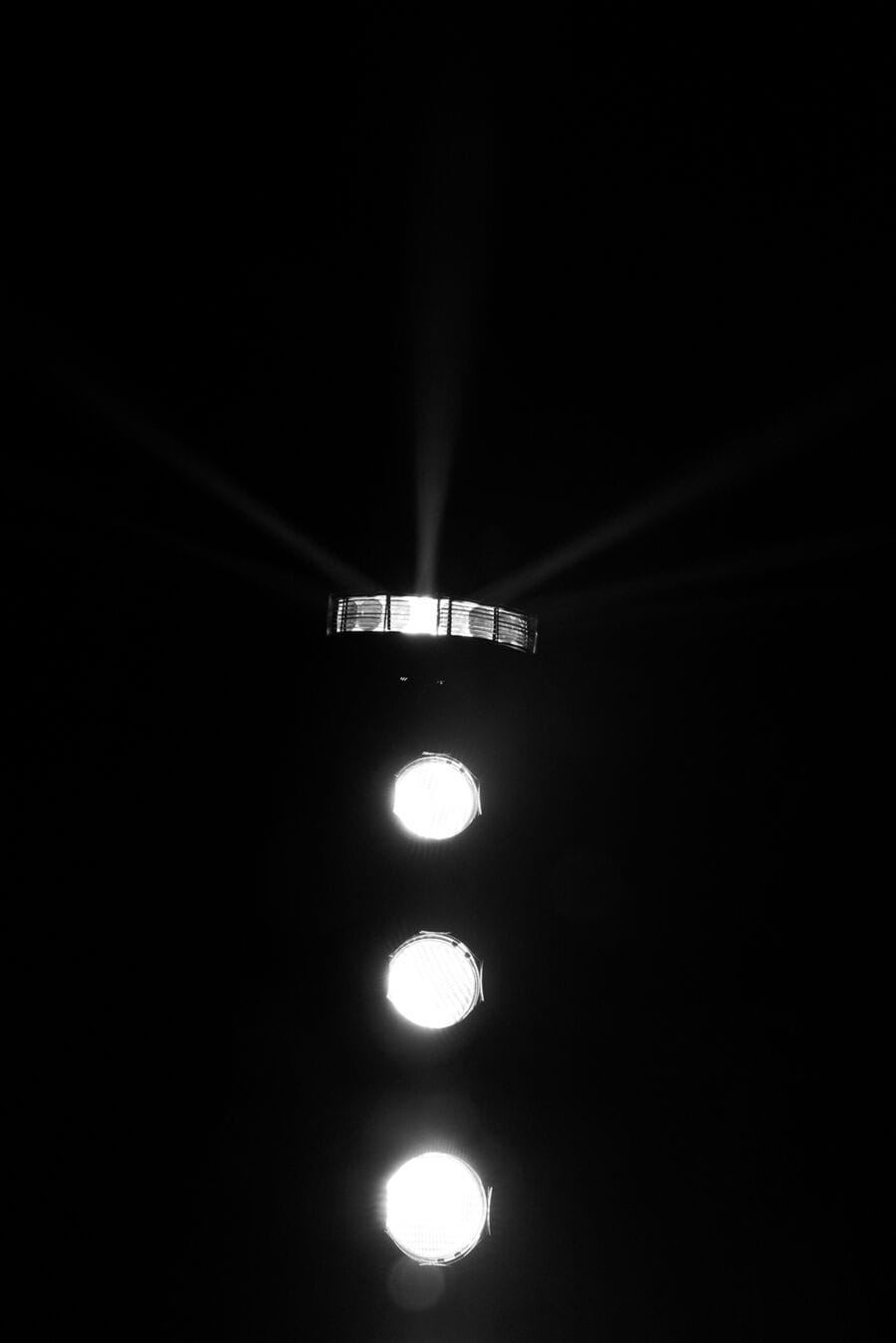 2023-04-08 / 6932